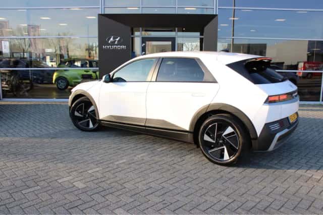 Hyundai Ioniq 5 (2025) thumbnail 6