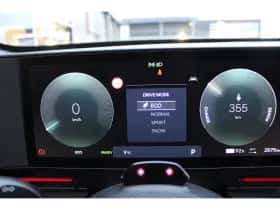 Hyundai Kona Electric (2025) thumbnail 15