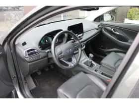 Hyundai i30 (2022) thumbnail 9