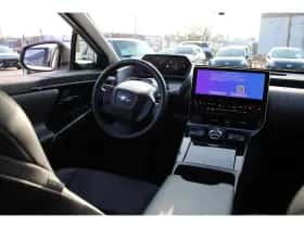 Subaru Solterra (2023) thumbnail 10