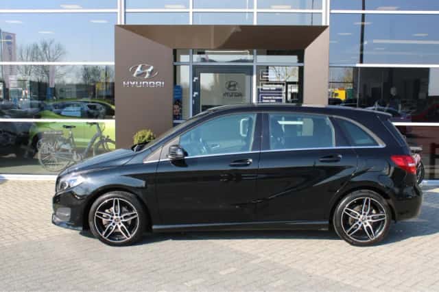Mercedes-Benz B-Klasse (2018) thumbnail 3