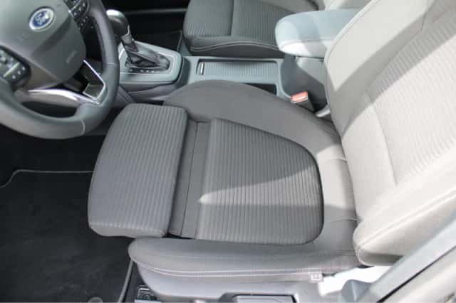 Ford Focus (2023) thumbnail 13