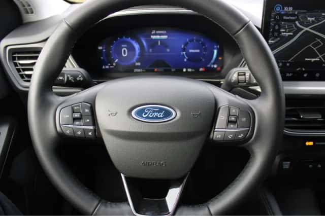 Ford Focus (2023) thumbnail 20