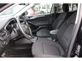 Ford Focus (2023) thumbnail 8