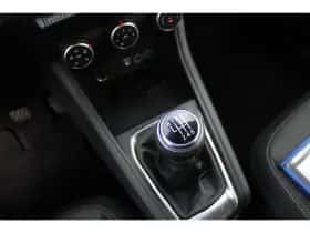Renault Captur (2023) thumbnail 14