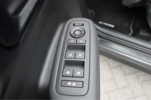 Hyundai Santa Fe (2026) thumbnail 9