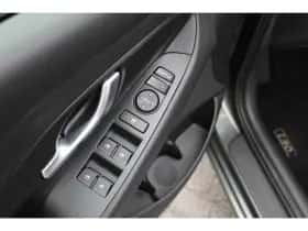 Hyundai i30 (2022) thumbnail 20