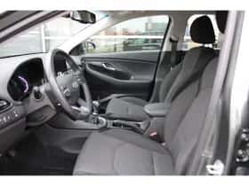 Hyundai i30 (2022) thumbnail 6