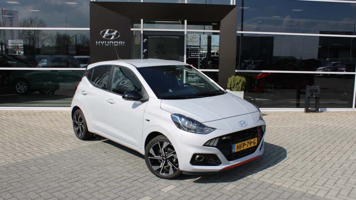 Hyundai i10 (2023) — foto 1