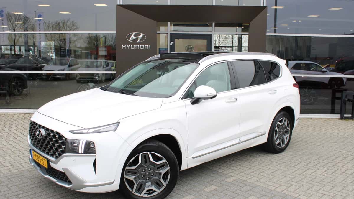 Hyundai Santa Fe (2022) — foto 1