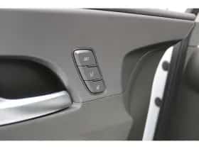 Hyundai Santa Fe (2022) thumbnail 12