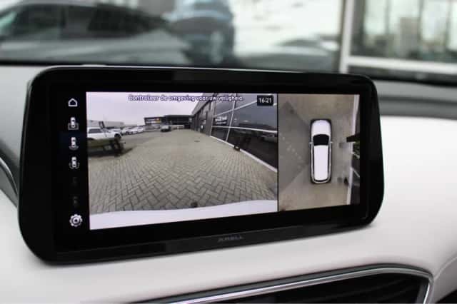 Hyundai Santa Fe (2022) thumbnail 35