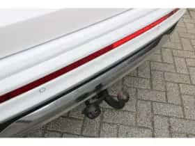 Hyundai Santa Fe (2022) thumbnail 38