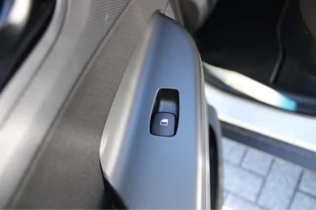 Hyundai Kona (2021) thumbnail 20
