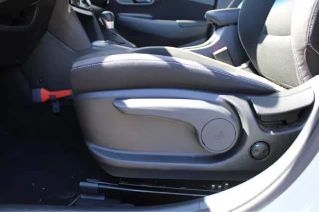 Hyundai Kona (2021) thumbnail 6