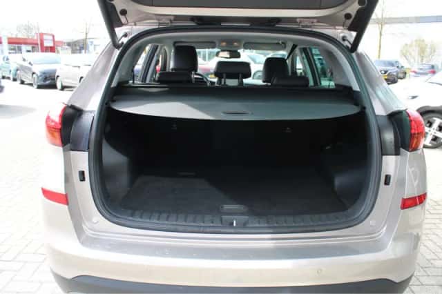Hyundai Tucson (2019) thumbnail 35