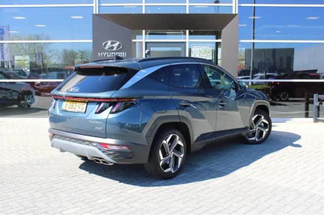 Hyundai Tucson (2024) thumbnail 2