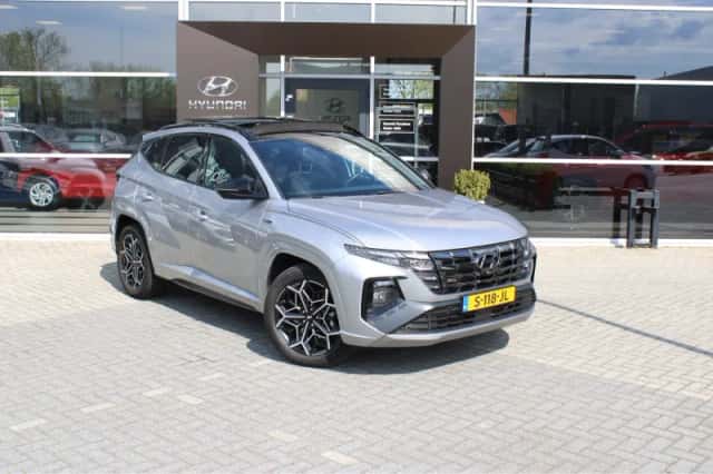 Hyundai Tucson (2023) thumbnail 1