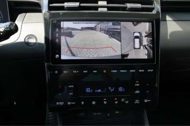 Hyundai Tucson (2023) thumbnail 14