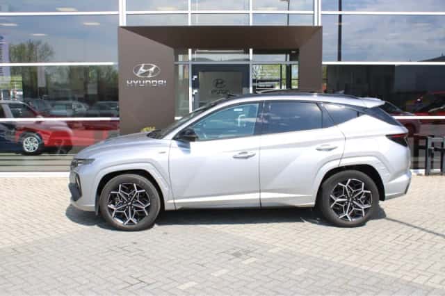 Hyundai Tucson (2023) thumbnail 5