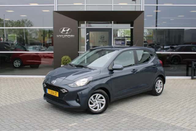 Hyundai i10 (2023) thumbnail 1