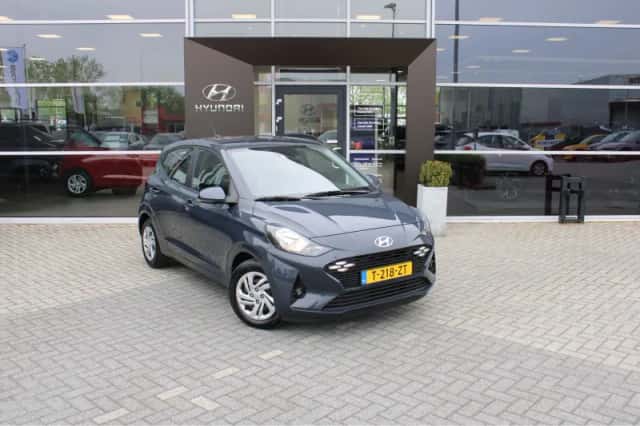 Hyundai i10 (2023) thumbnail 4