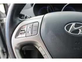 Hyundai ix35 (2011) thumbnail 12