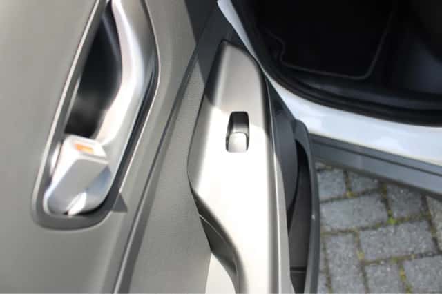 Hyundai Kona (2023) thumbnail 28