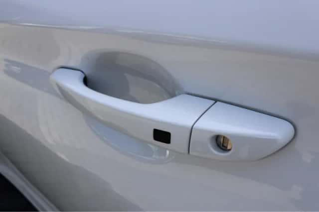Hyundai Kona (2023) thumbnail 7