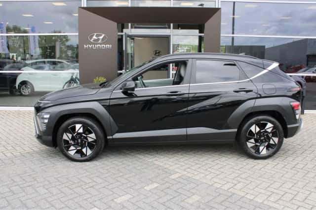 Hyundai Kona (2025) thumbnail 3