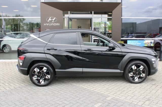 Hyundai Kona (2025) thumbnail 4
