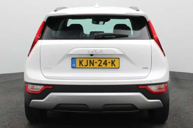 Kia Niro (2023) thumbnail 6