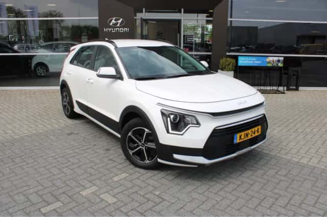 Kia Niro (2023) thumbnail 6