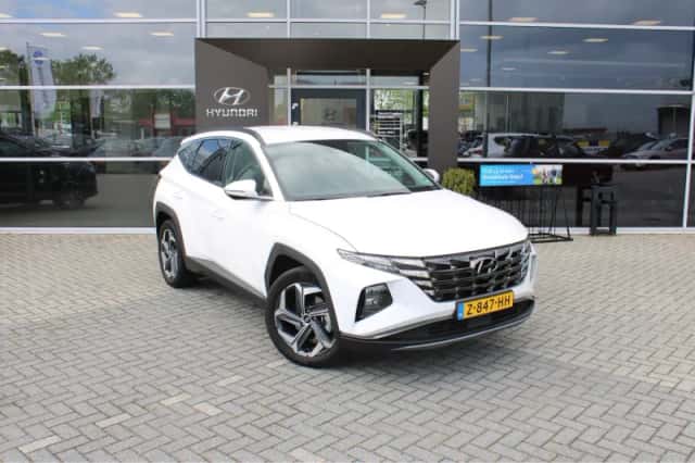 Hyundai Tucson (2024) thumbnail 4