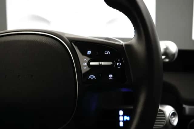Hyundai Ioniq 5 (2024) thumbnail 13
