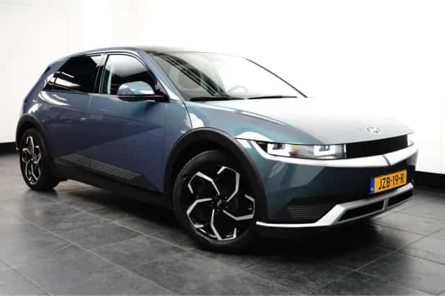 Hyundai Ioniq 5 (2024) thumbnail 3
