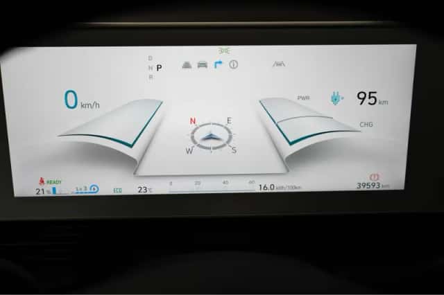 Hyundai Ioniq 5 (2024) thumbnail 24