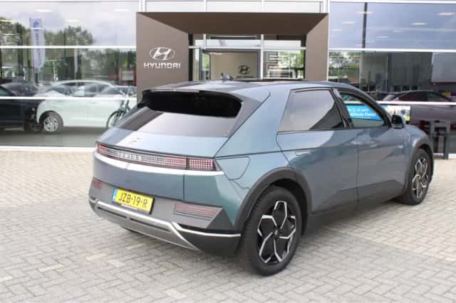 Hyundai Ioniq 5 (2024) thumbnail 4