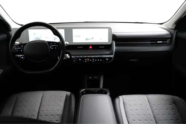 Hyundai Ioniq 5 (2024) thumbnail 10