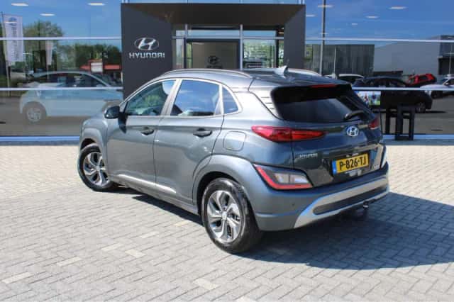 Hyundai Kona (2022) thumbnail 5