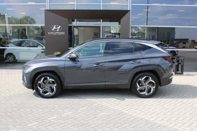 Hyundai Tucson (2023) thumbnail 3