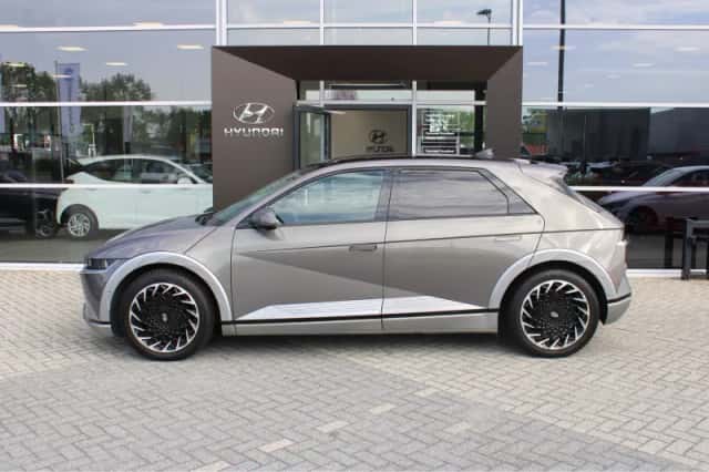 Hyundai Ioniq 5 (2021) thumbnail 3