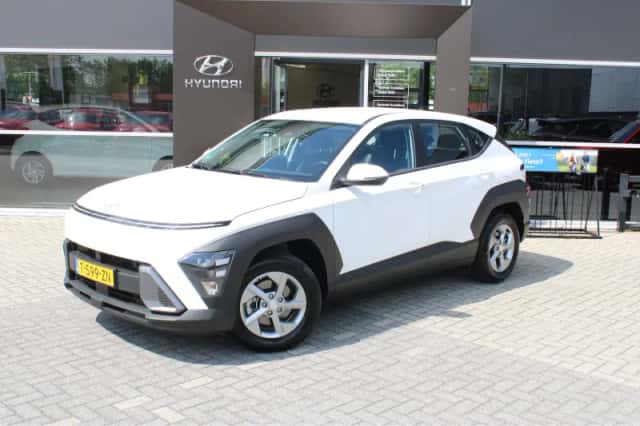 Hyundai Kona (2023) thumbnail 1