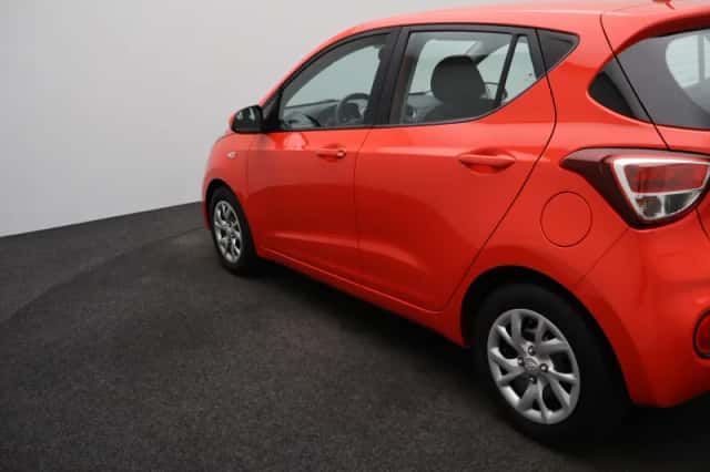 Hyundai i10 (2019) thumbnail 6