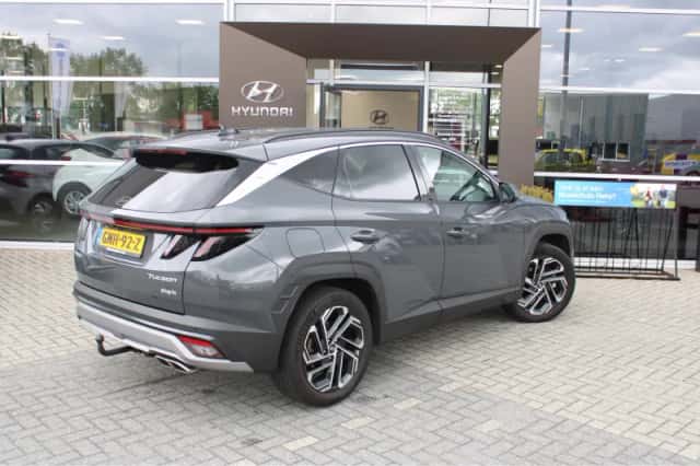 Hyundai Tucson (2024) thumbnail 2