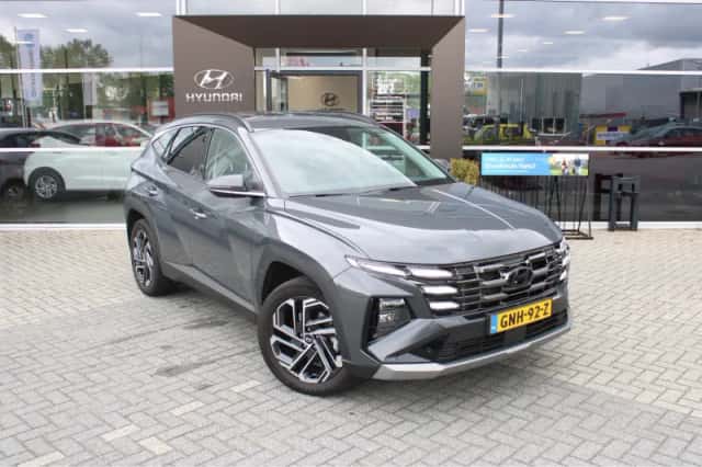 Hyundai Tucson (2024) thumbnail 4