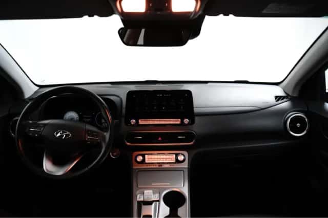 Hyundai Kona (2023) thumbnail 6