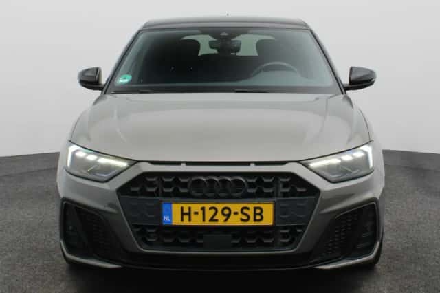 Audi A1 (2019) thumbnail 5