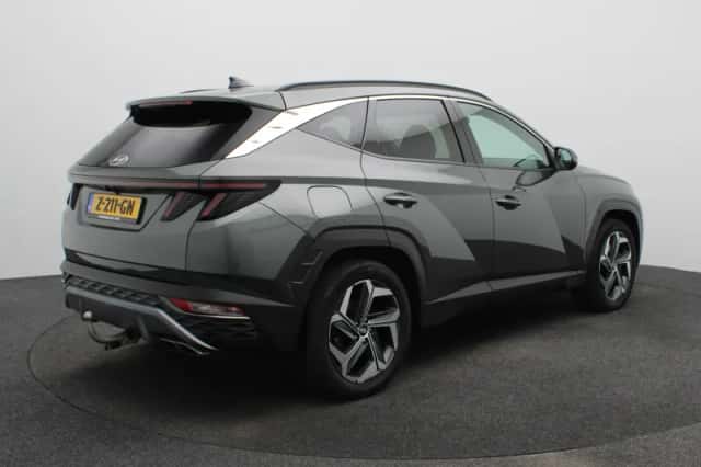 Hyundai Tucson (2021) thumbnail 2