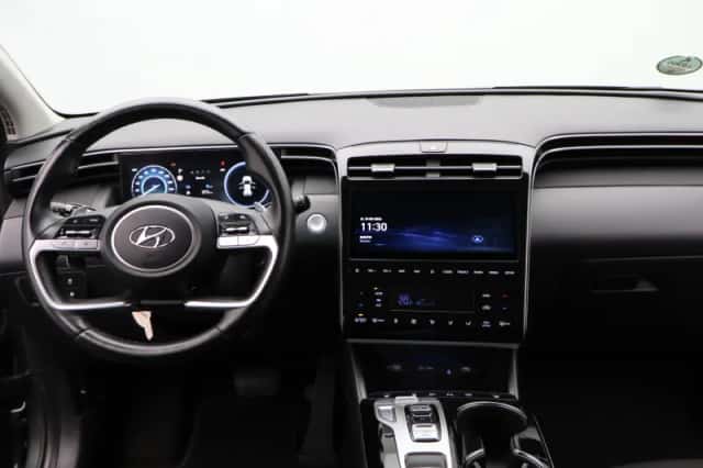 Hyundai Tucson (2021) thumbnail 3